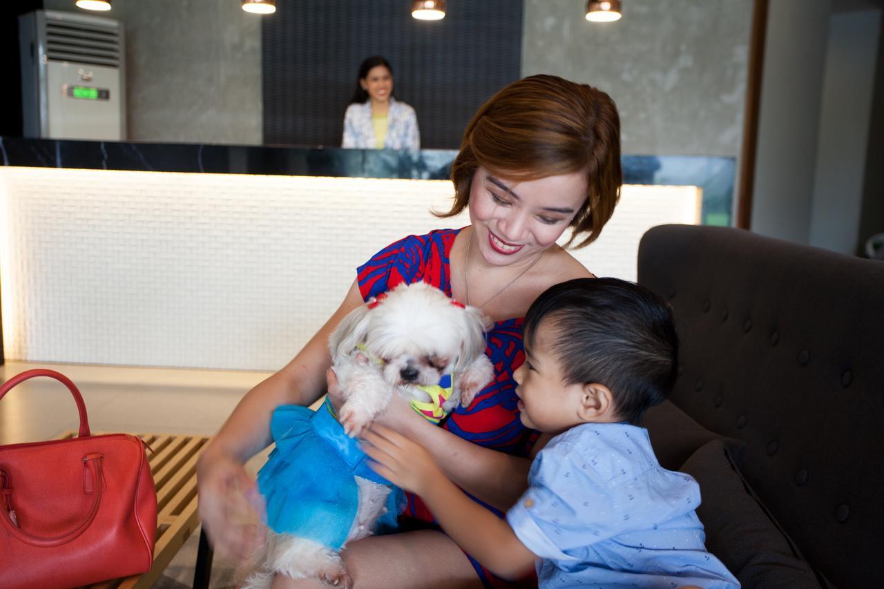 The Cirque Serviced Residences Quezon City Exteriör bild