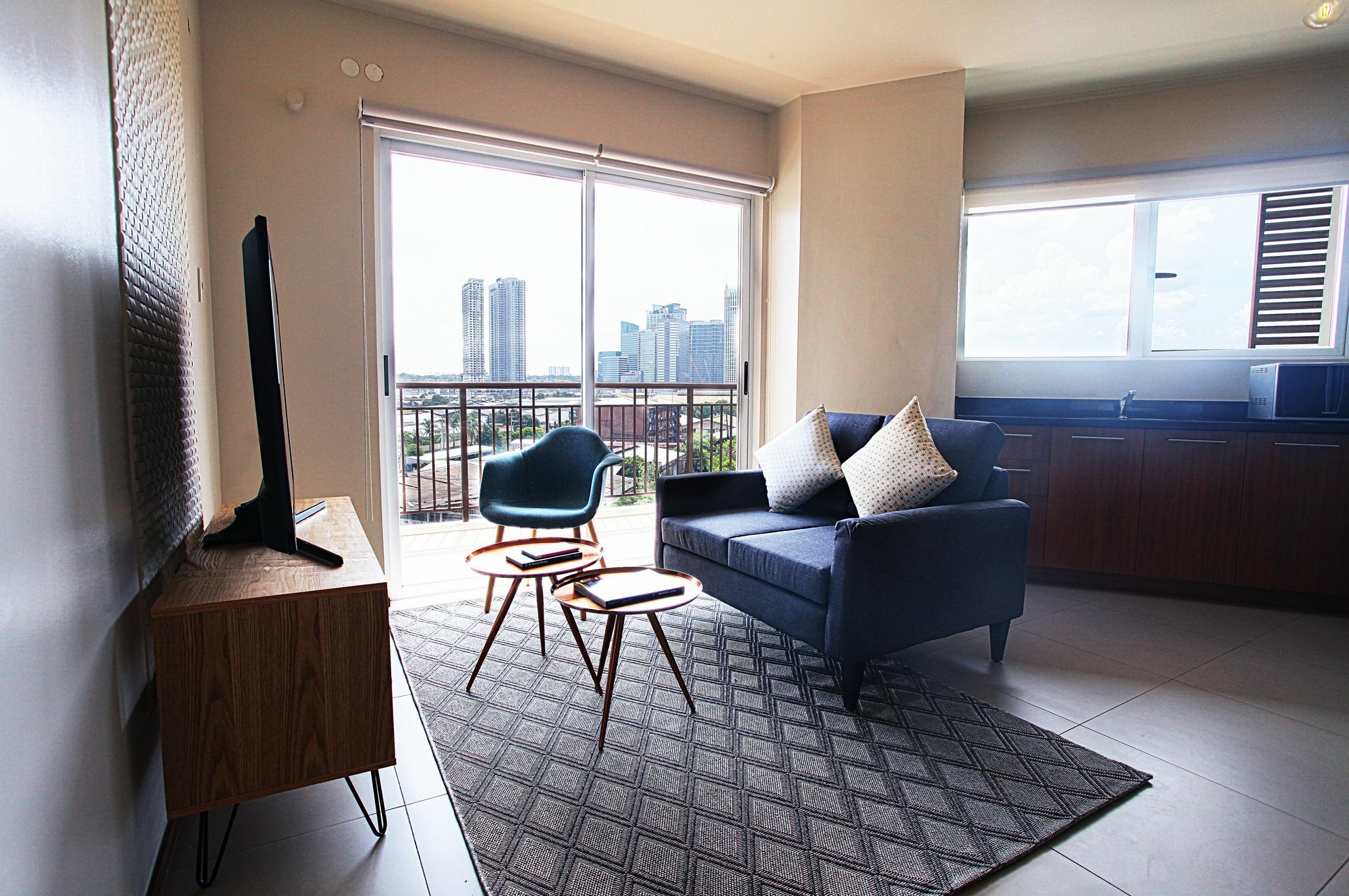 The Cirque Serviced Residences Quezon City Exteriör bild